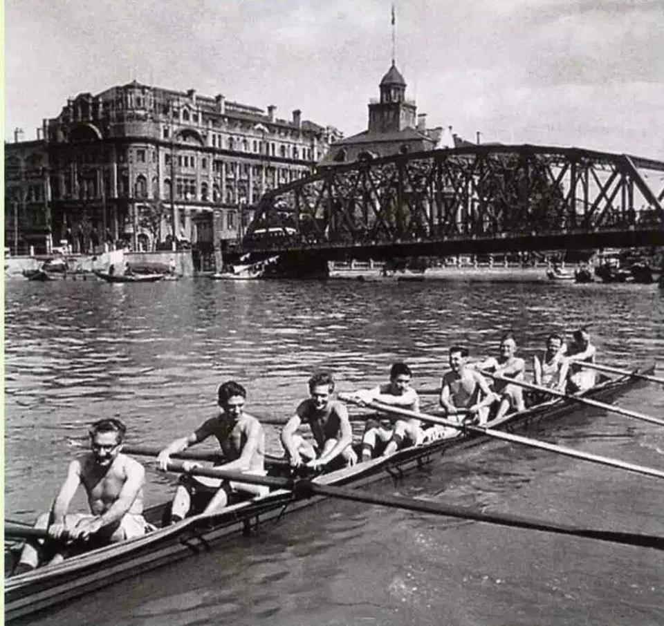 西人赛船 西人赛船